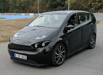 Sion mit Solarzellenverkleidung